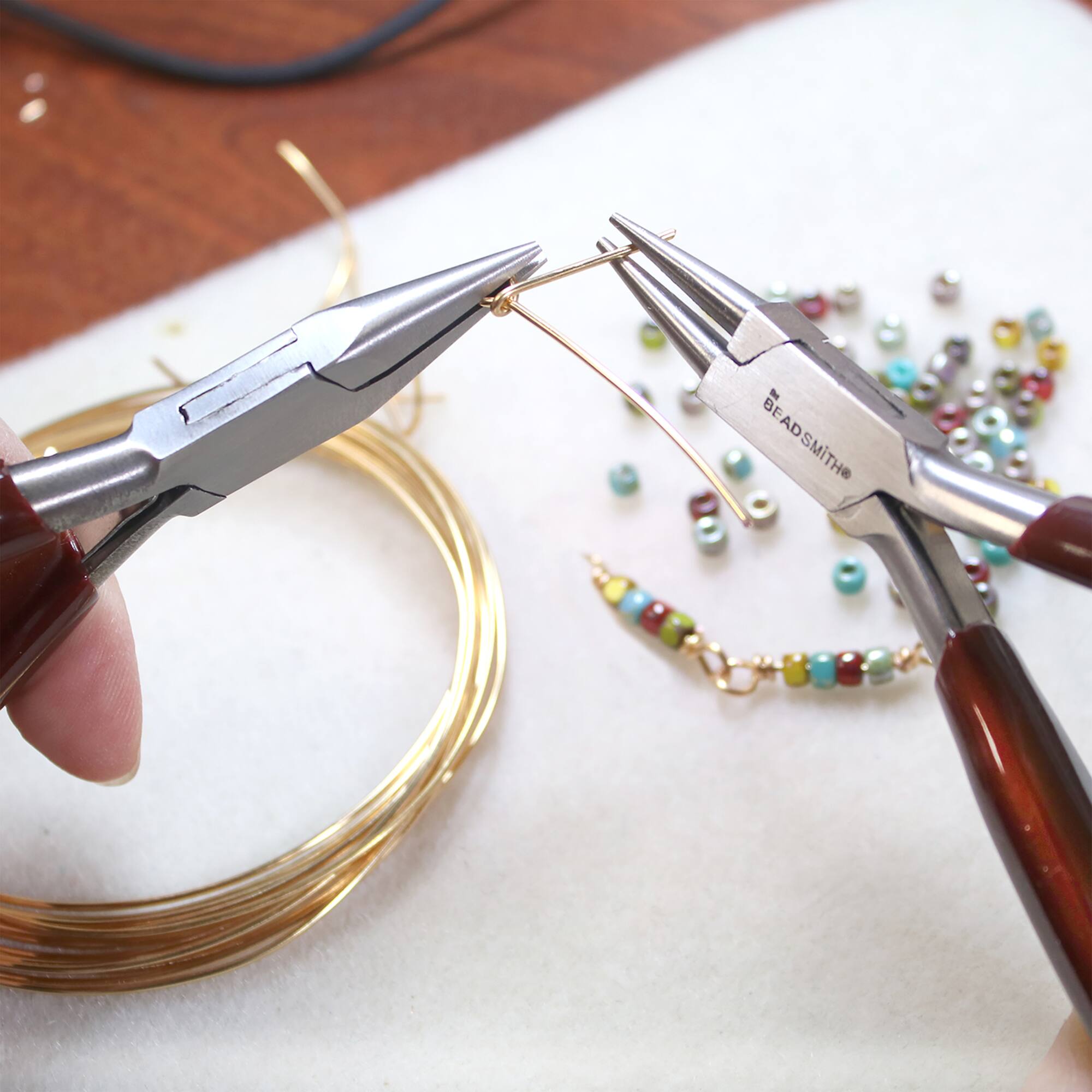 The Beadsmith® Casual Comfort Bent Nose Plier